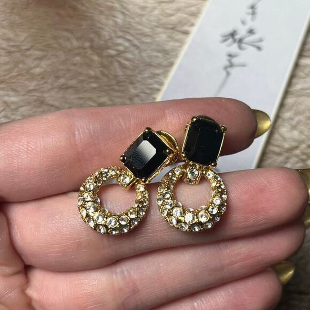 Vintage Gold Tone Rhinestone Black Stone Clip On Earrings Signed